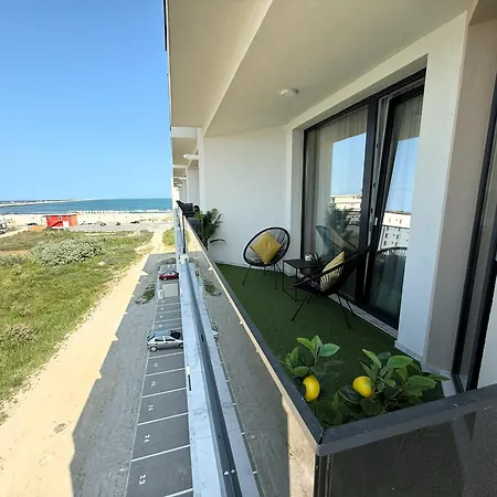 公寓 Sea View Luxury Retreat - Private Parking