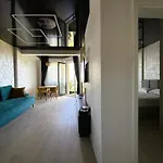 Sea View Luxury Retreat - Private Parking *