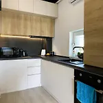 Διαμέρισμα Sea View Luxury Retreat - Private Parking Năvodari